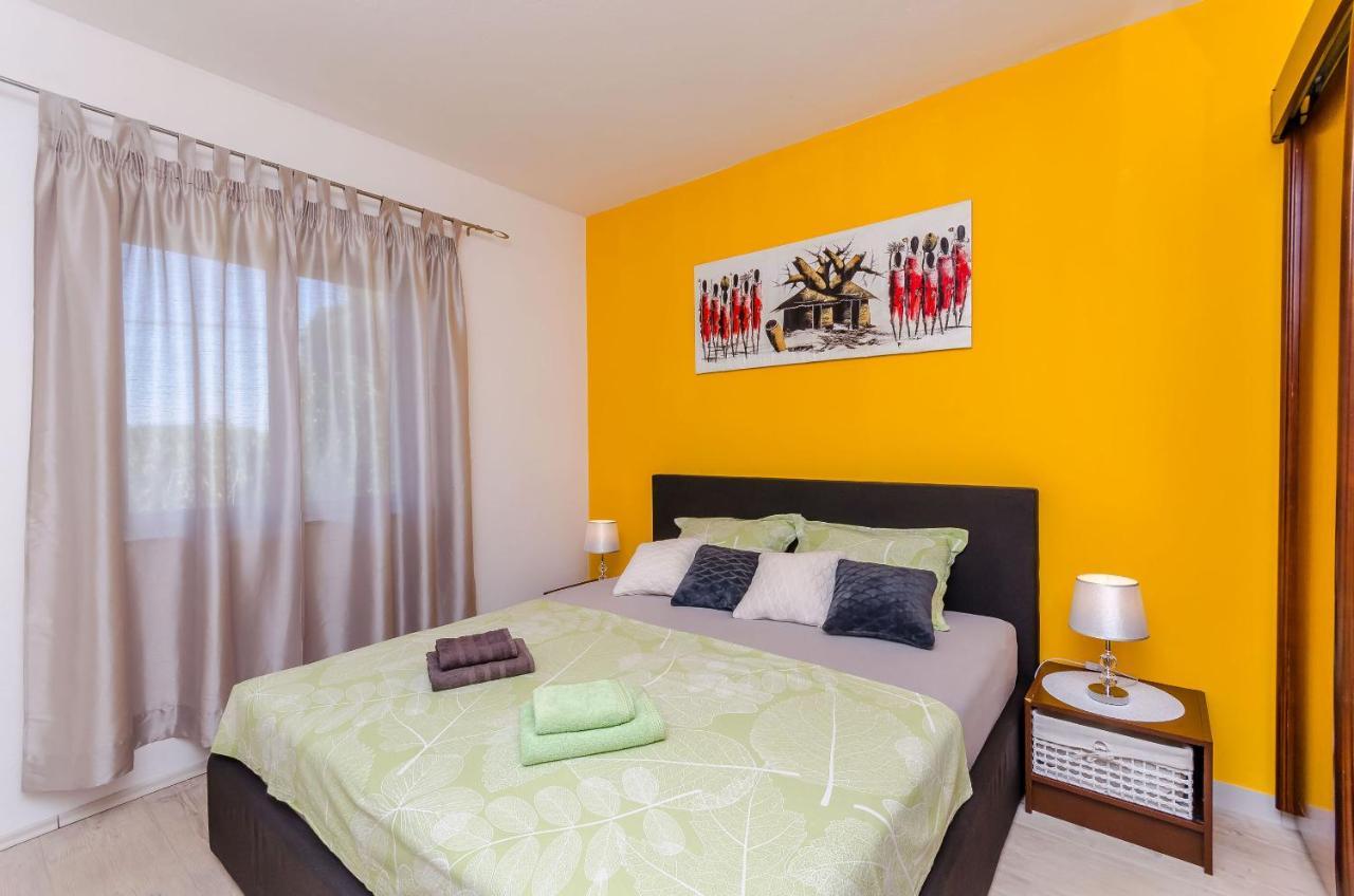 Apartment Piveta Trogir Zewnętrze zdjęcie